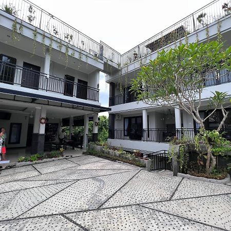 Green Hill Inn Jimbaran Екстериор снимка